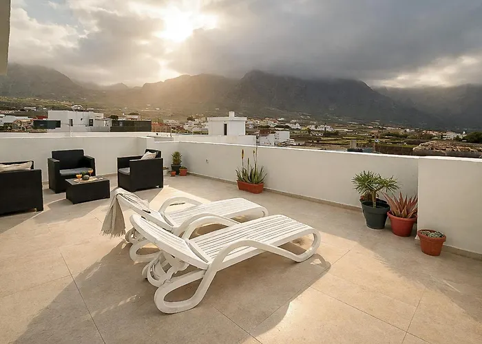 Floor With Large Terrace & Sunset Views * 布埃纳维斯塔城北