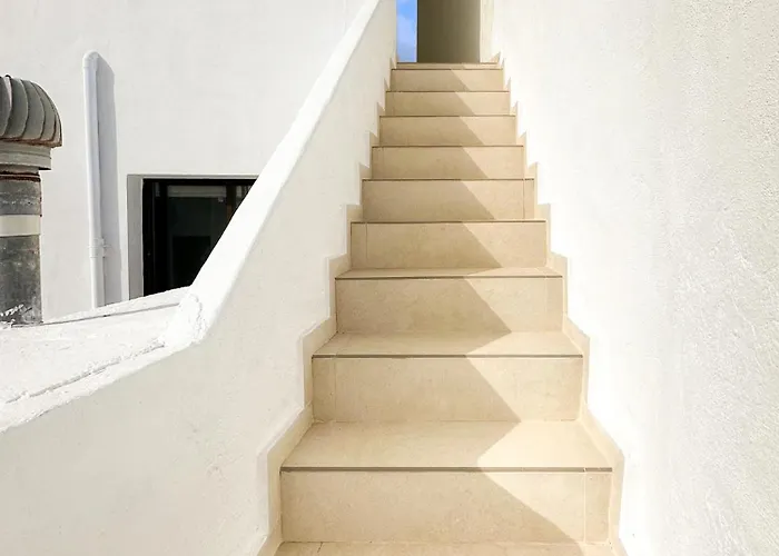 公寓 Floor With Large Terrace & Sunset Views *