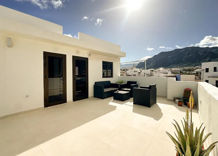 Floor With Large Terrace & Sunset Views 公寓 *